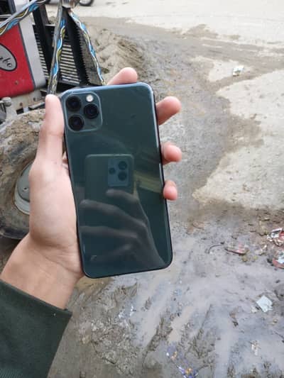 Iphone 11 pro max exchange and sale