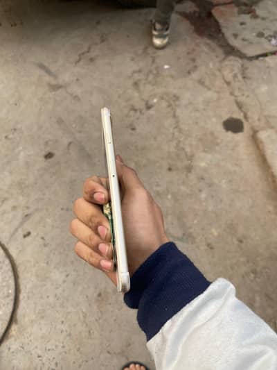 iPhone 7plus 128gb pta approve battery change bhaki all ok