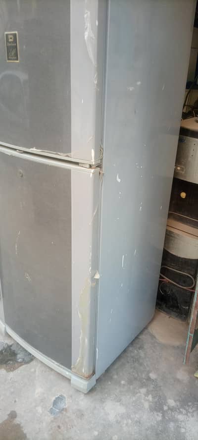 dawlance refrigerator