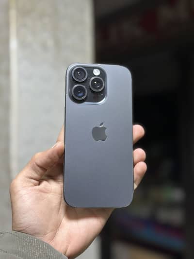 iPhone 16 pro with Box cable water pack