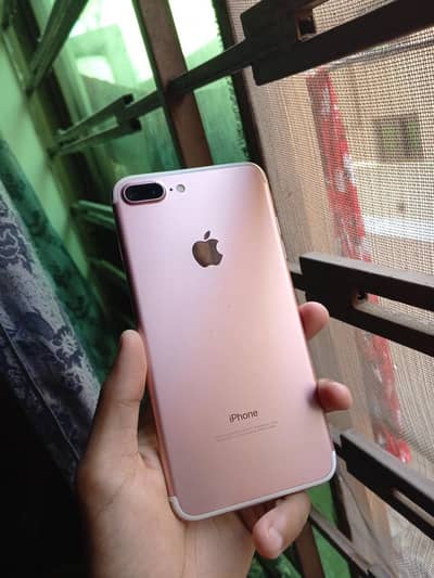 iphone 7 plus urgent sale
