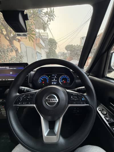 Nissan Roox s hybrid top of the line variant