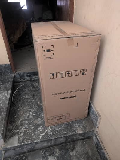 Haier Twin Tub Semi Automatic 8kg Washing Machine - Box packed