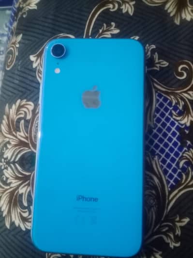 iPhone XR factory unlock