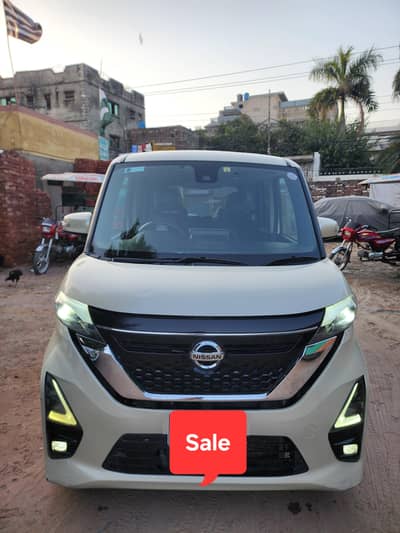 Nissan roox highway star S hybrid