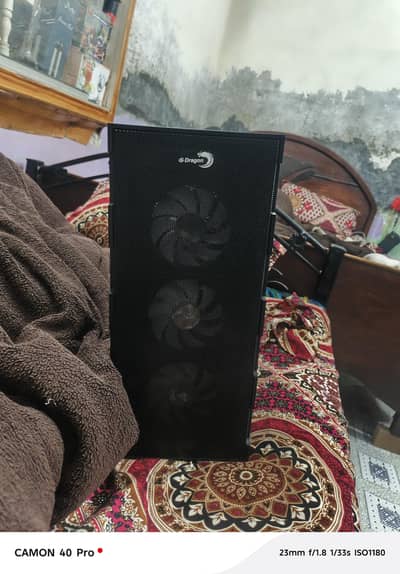 GAMING BEAST 3600 WITH RX 580