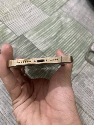 12 pro max approved with box