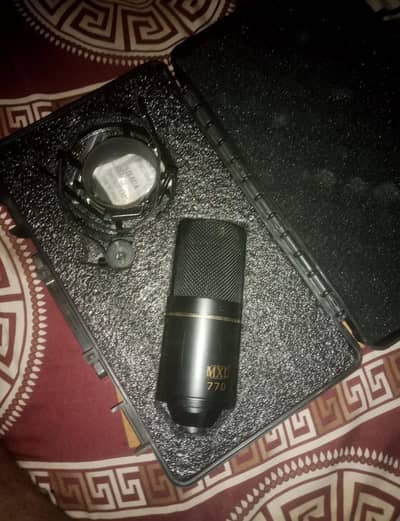 mxl 770 microphone professional studies