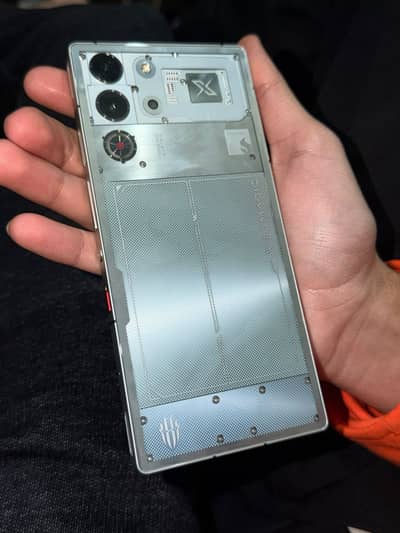 ZTE Nubia Red Magic 10 Pro