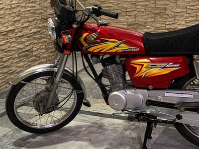 Honda 125 model 2019 Lahore number
