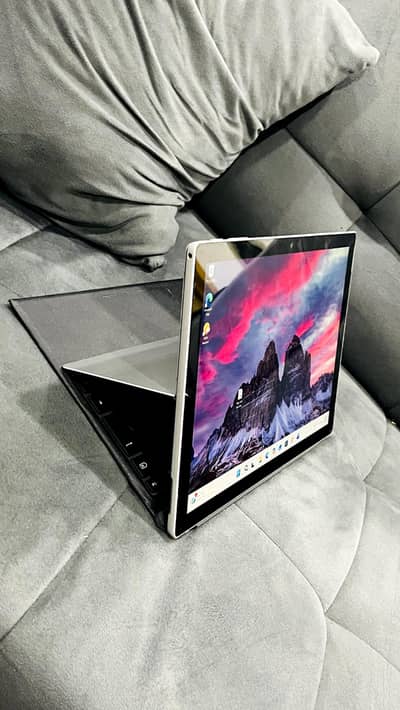 Core i5-7Th generation. surface pro 5