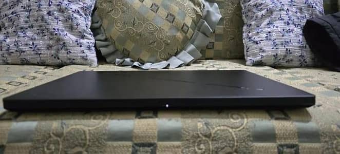 ASUS ROG Zephyrus G16