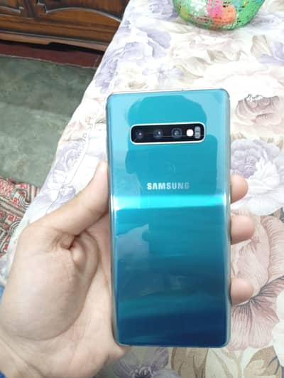 Samsung s10+