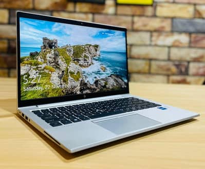 Hp Elitebook 840 G8  year start sale  fix price