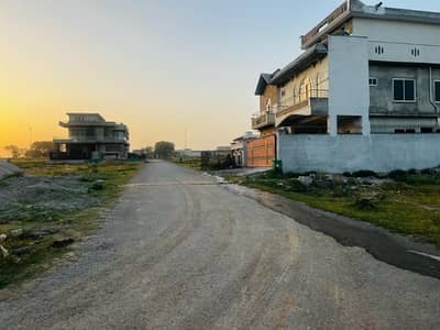 25x40 4 Marla Plot For Sale In G-14/2 St 72