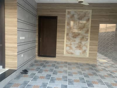 10 Marla Brand New Double Story House For Sale