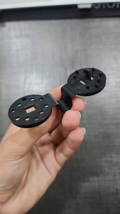 Plastic Clips, Net Clamp, Fabric Fixing Clips (90 + 8 free pieces]