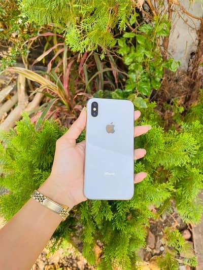 iphone x 256 GB my WhatsApp number 0320-82-95-997