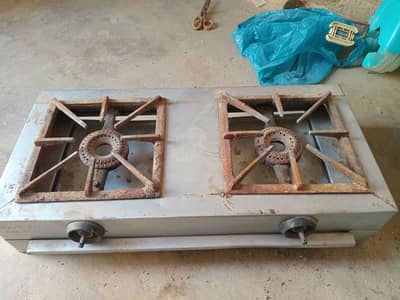 TV. Generators . JVC MONITOY 14" GAS BURNER ALMARA