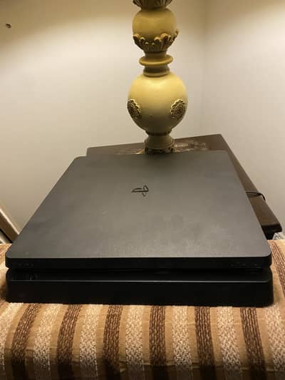 Ps4 Ultra slim 500 gb