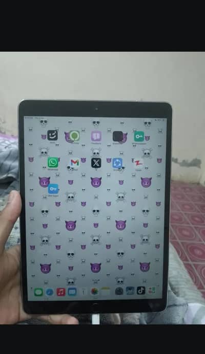 ipad 10.5 inch 256gb sim working