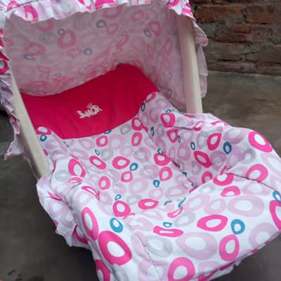 Baby carry cot