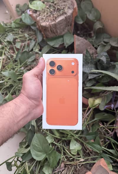 iPhone 17 Pro Max - Cosmic Orange - 256GB - NonActive & Boxpack