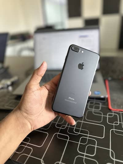 iPhone 7 Plus 128gb Official PTA Approved