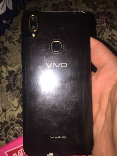 Vivo y85A 4 64 memory 10by10 With box  Memory 4/64  Condtion 10/10