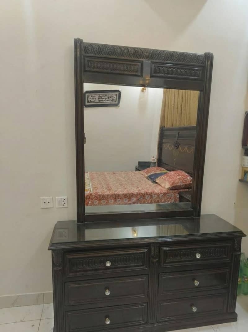 Solid Wood Double Bed & Full Set 1