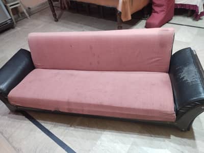 Sofa combed