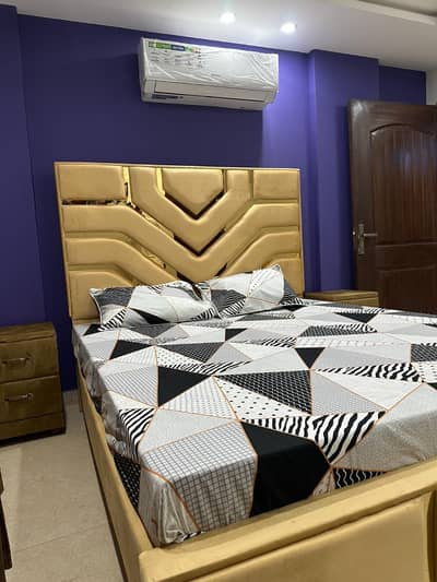 1 bed luxury apartments for rent on daily basis in bahria town lahore