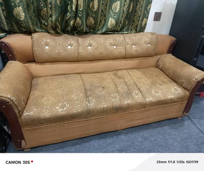 5seater sofa for sale demand 20000