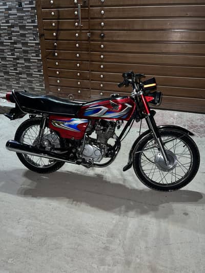 One handed use urgent sale first owner