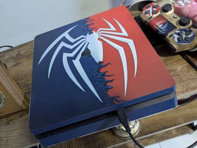 Ps4 Slim jailbreak with 20 games