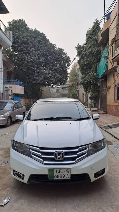 HONDA CITY 2016 MODEL WHITE COLOUR