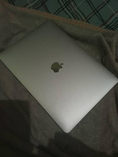 MacBook Pro 2016 A1708 Only Panel dead.