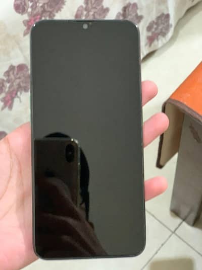 Only Geniune Byuer contact me. .