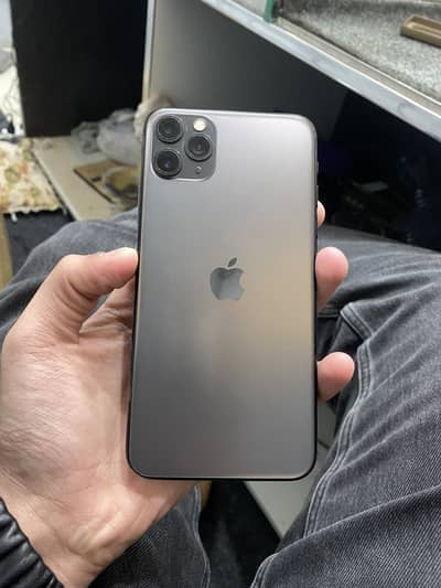 iPhone 11 Pro Max Factory Unlocked