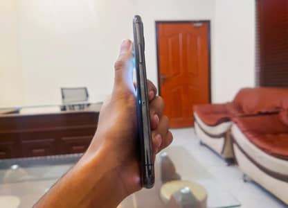 11 pro non PTA E Sim Chal rahi hai