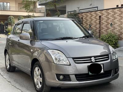 Suzuki Swift DLX 1.3 Manual Model 2015 Total genuine paint