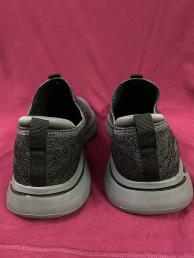 100 percent original sketchers