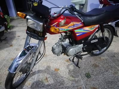 Honda70 2019/20 model 03356894007/03030937895