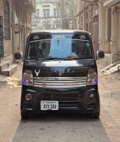 Suzuki every wagon 2012