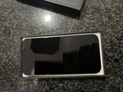 I phone 12 pro max factory unlocked 256 Gb non pta Mint condition
