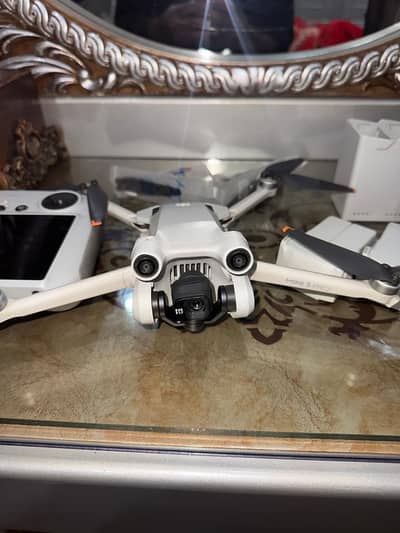 DJI mini 3 Pro combo pack