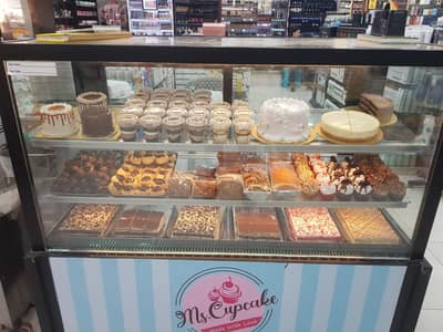 cake counter display