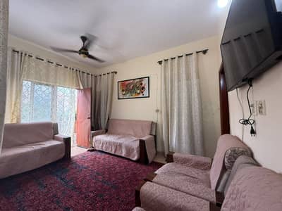 G11ROOM FOR RENT ALL BILLS INCLUDE. EXCELLENT