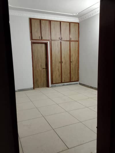 1st floor for family or hostel girls