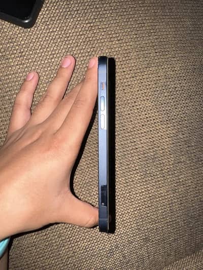 Apple iPhone 12 64GB jv